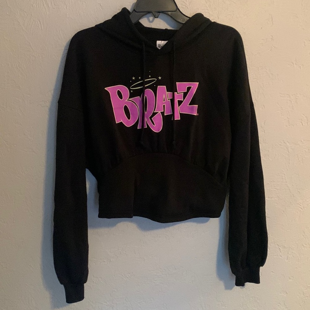 NWT Bratz Cropped Hoodie Sweatshirt Size Large Black Pink Logo